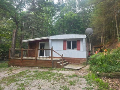 /international/us/6115-s-lakeshore-drive-pentwater-mi-110119328896/