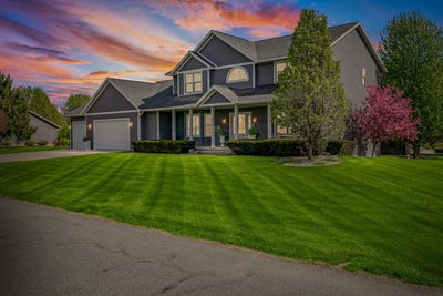 /international/us/w7885-country-ave-holmen-wi-110107716535/