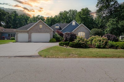 /international/us/24029-south-shore-drive-edwardsburg-mi-110100865806/