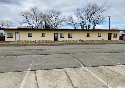 /international/us/10-olavarria-street-mcdermitt-nv-110110406454/