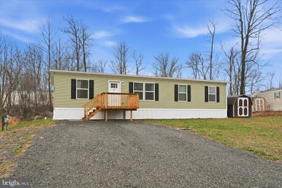 /international/us/398-laurel-run-drive-quakertown-pa-110106559928/