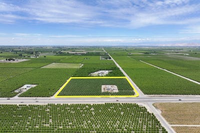 /international/us/13910-e-mountain-view-avenue-kingsburg-ca-110107653379/