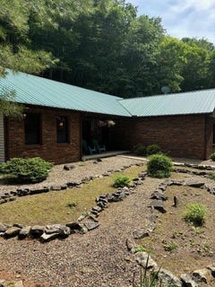 /international/us/1469-shady-brook-lane-portsmouth-oh-110108545324/