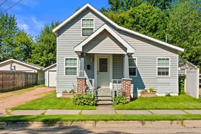 /international/us/424-west-street-stevens-point-wi-110120127290/