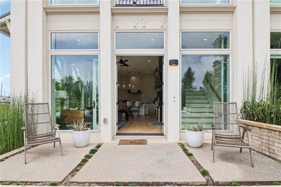 /international/us/100-5th-street-fayetteville-ga-110100356087/