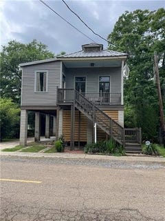 /international/us/1104-pine-street-madisonville-la-110104327777/
