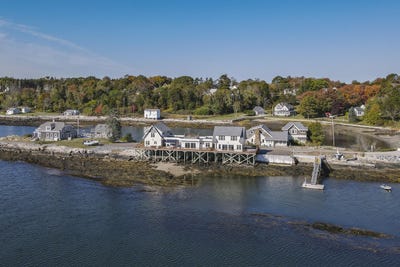 /international/us/45-little-island-road-harpswell-me-110107400605/