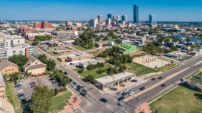 /international/us/918-nw-10th-street-oklahoma-city-ok-110096597717/