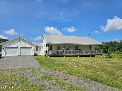 /international/us/659-halls-pond-road-hartford-ny-110101245385/