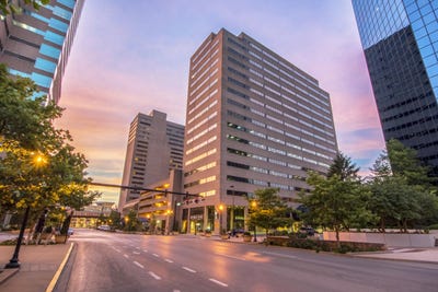 /international/us/333-w-vine-street-lexington-ky-110103048153/