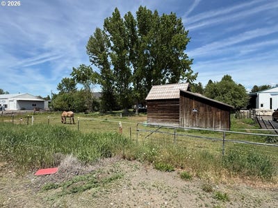 /international/us/300-residence-st-enterprise-or-110108539610/