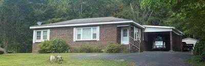 /international/us/2705-newburg-rd-haleyville-al-110109136179/