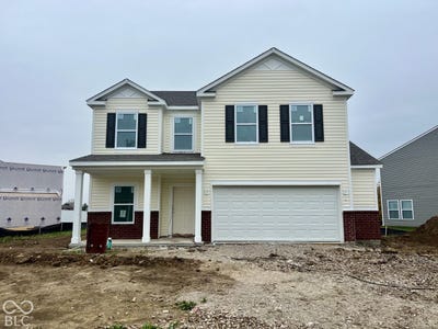 /international/us/2334-n-liberty-lakes-drive-greensburg-in-110120558831/