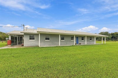 /international/us/9124-carey-road-lithia-fl-110120425726/