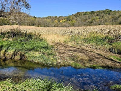 /international/us/196-acres-highway-171-gays-mills-wi-110120484245/