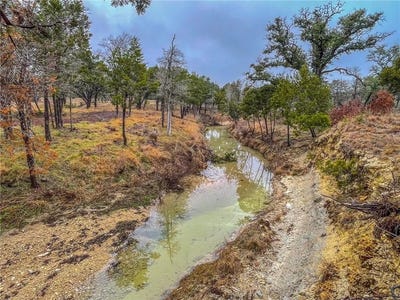 /international/us/unk-cr-421-road-evant-tx-110099449210/