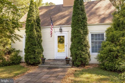 /international/us/26547-old-state-road-crisfield-md-110099677050/