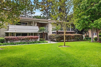 /international/us/118-via-estrada-laguna-woods-ca-110107489352/
