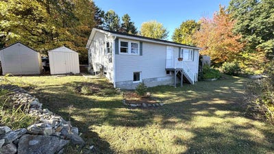 /international/us/5-meadow-lane-goffstown-nh-110120155270/