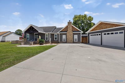 /international/us/190-willow-lake-circle-guntersville-al-110101475086/?lang=fr