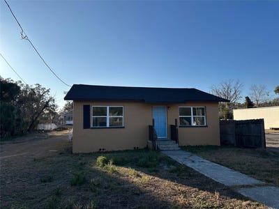 /international/us/9710-ne-21st-avenue-anthony-fl-110105385933/