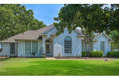 /international/us/107-suburban-drive-ovilla-tx-110100219126/