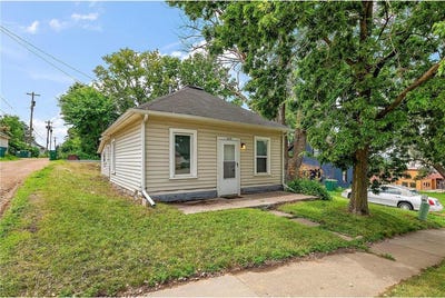 /international/us/208-swan-street-le-sueur-mn-110100852029/