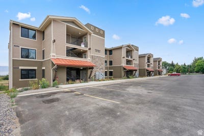 /international/us/35-e-150-s-garden-city-ut-110099594193/