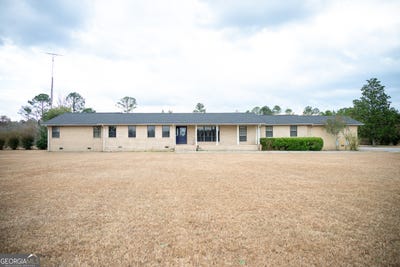 /international/us/963-springhill-church-road-alamo-ga-110105849364/