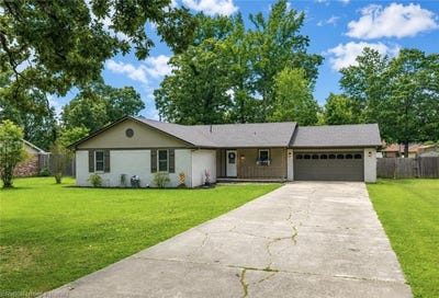 /international/us/605-adams-st-lavaca-ar-110108379701/