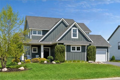 /international/us/19702-henning-avenue-lakeville-mn-110108238205/