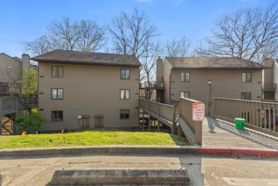 /international/us/9590-s-lake-ridge-drive-bloomington-in-110107280145/