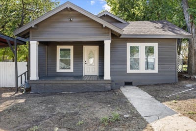 /international/us/1022-w-green-street-stephenville-tx-110120464224/