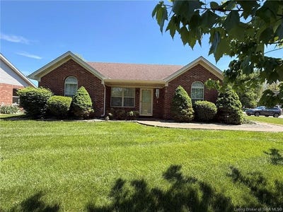 /international/us/307-greenway-drive-scottsburg-in-110107461283/