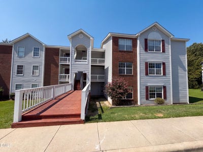 /international/us/225-waterdown-drive-fayetteville-nc-110110207064/