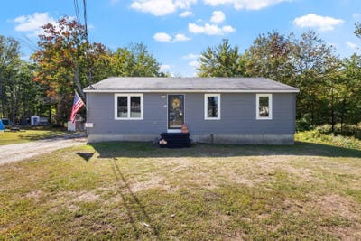/international/us/1-seneca-avenue-sanford-me-110110355722/
