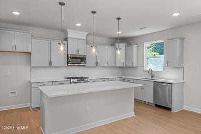 /international/us/559-whinfield-place-aberdeen-nc-110120066202/