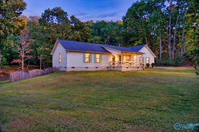 /international/us/29680-alabama-highway-79-scottsboro-al-110120620354/