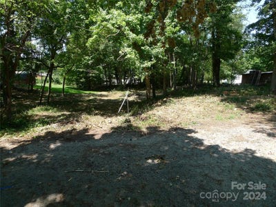 /international/us/351-honeysuckle-street-mocksville-nc-110090651484/