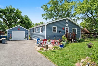 /international/us/5203-w-court-street-monee-il-110108470093/