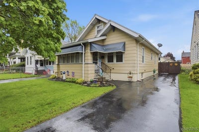 /international/us/2487-south-avenue-niagara-falls-ny-110108109715/