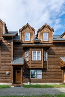 /international/us/7022-hardwood-ridge-road-carrabassett-valley-me-110100564172/