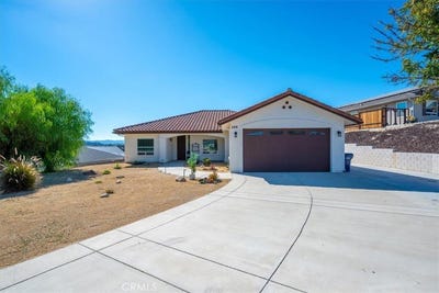 /international/us/3415-lakeside-village-drive-paso-robles-ca-110120454627/
