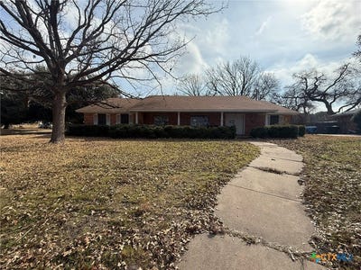 /international/us/401-dakota-drive-temple-tx-110105796680/