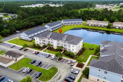 /international/us/340-kiskadee-loop-conway-sc-110105219182/