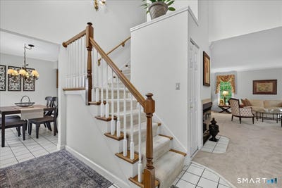 /international/us/40-eaton-woods-road-hamden-ct-110108988390/