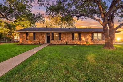 /international/us/1714-twin-island-dr-lockhart-tx-110120418771/