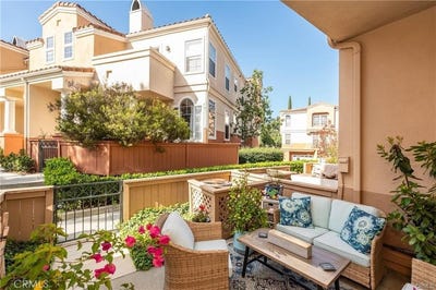 /international/us/1027-s-stresa-anaheim-hills-ca-110108471207/