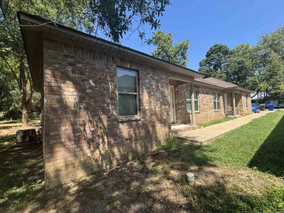 /international/us/1413-hardy-street-conway-ar-110101196203/