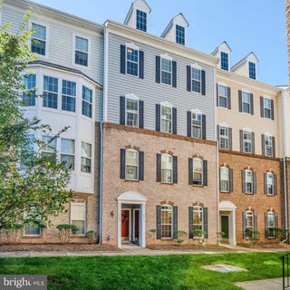 /international/us/9549-chancellorsville-lane-manassas-va-110120060536/